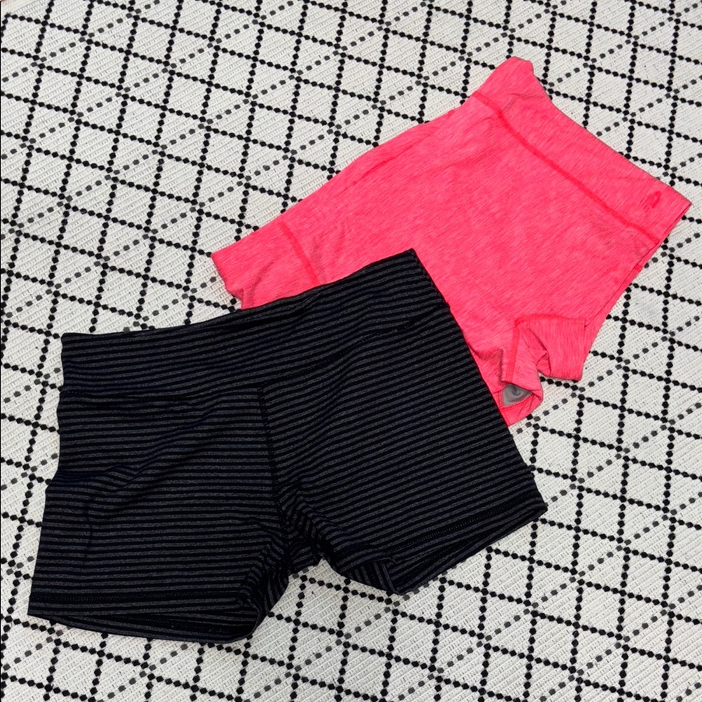 Two pairs short bike shorts